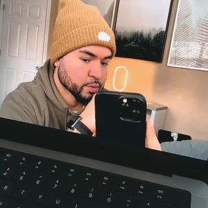 Meet your Posher, Roberto